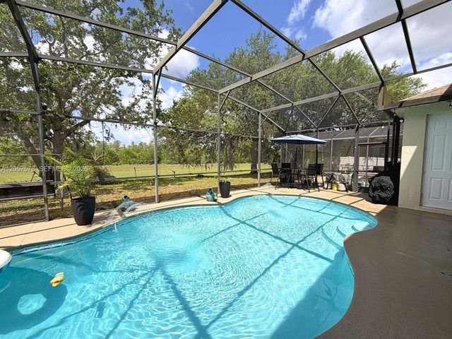 233 Aldridge Ln, Davenport, FL 33897