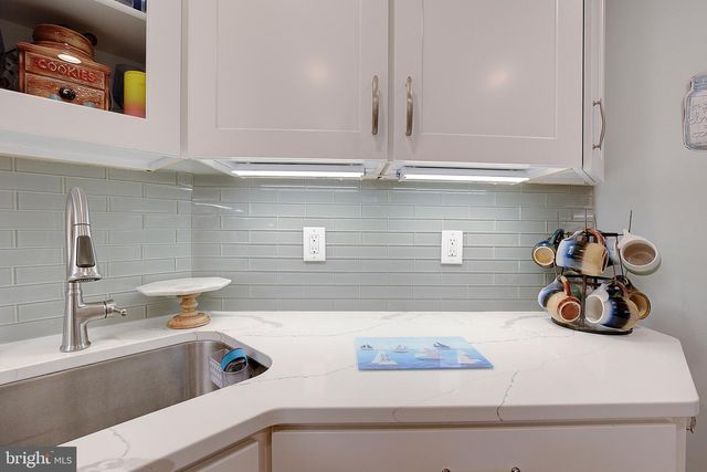 3134 HOLLAND CLIFFS RD, Huntingtown, MD 20639