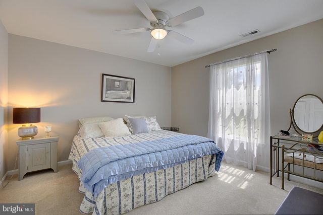 3134 HOLLAND CLIFFS RD, Huntingtown, MD 20639