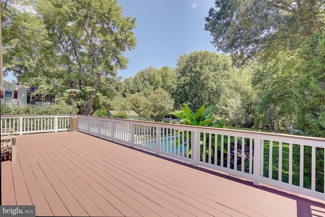 3134 HOLLAND CLIFFS RD, Huntingtown, MD 20639