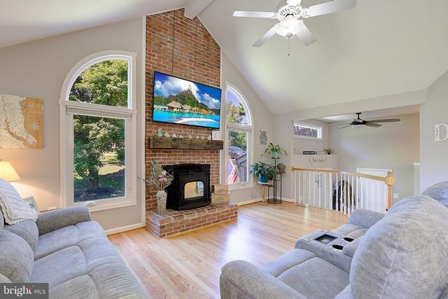 3134 HOLLAND CLIFFS RD, Huntingtown, MD 20639