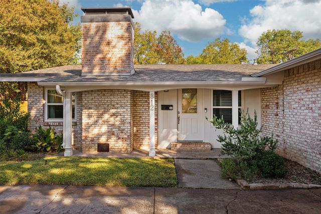 812 Sherbrook Drive, Richardson, TX 75080