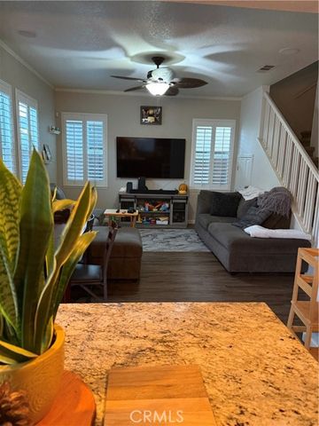 1574 Heartsong Dr, Manteca, CA 95337