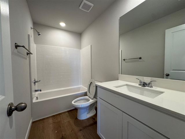 941 S Buffalo Lane, Mustang, OK 73064