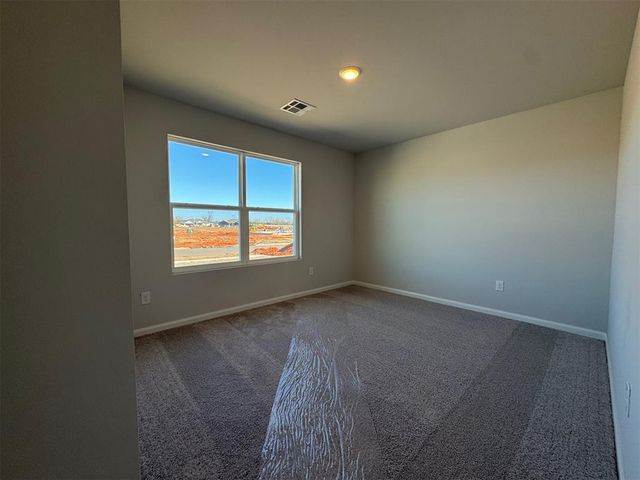 941 S Buffalo Lane, Mustang, OK 73064