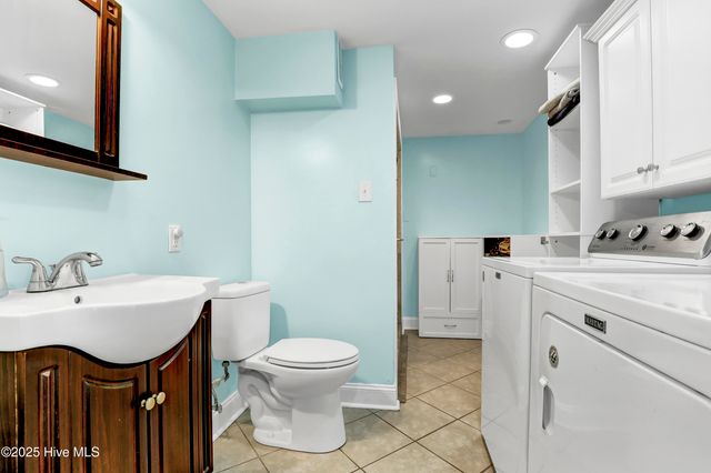 110 Bogue Loop Road, Newport, NC 28570