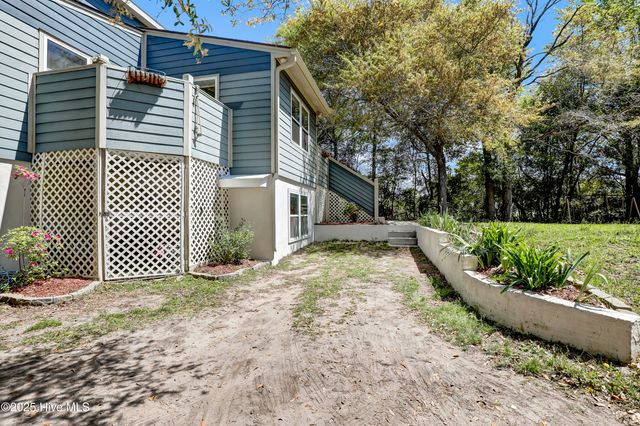 110 Bogue Loop Road, Newport, NC 28570