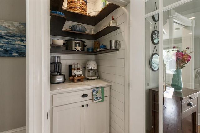51 Temple Street, Newburyport, MA 01950