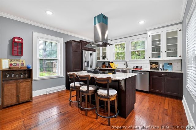 423 E Edinborough Avenue, Raeford, NC 28376