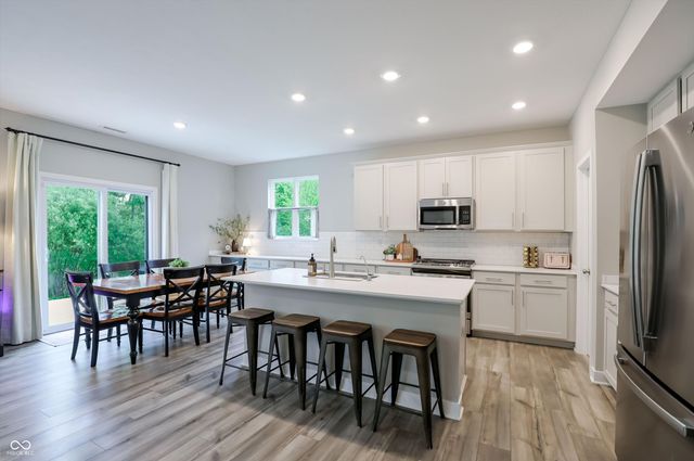 17462 Cavalcade Circle, Noblesville, IN 46060