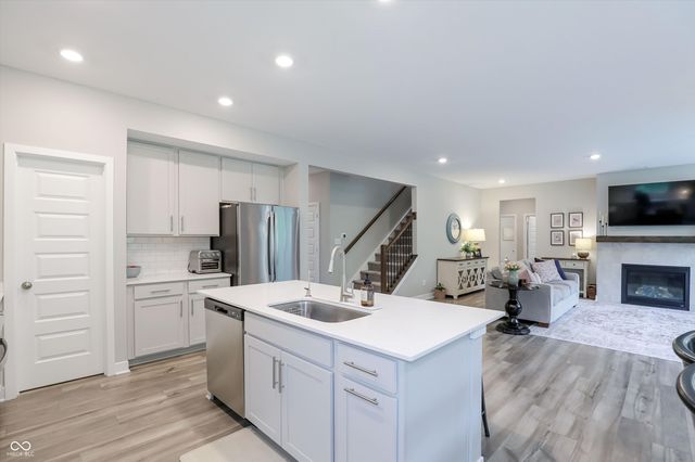 17462 Cavalcade Circle, Noblesville, IN 46060