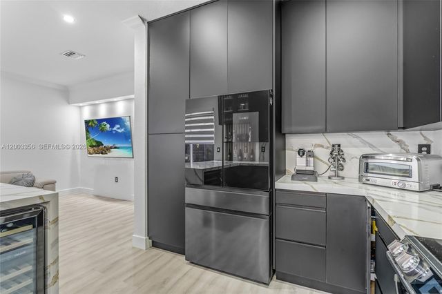 12880 SW 134th Ter, Miami, FL 33186