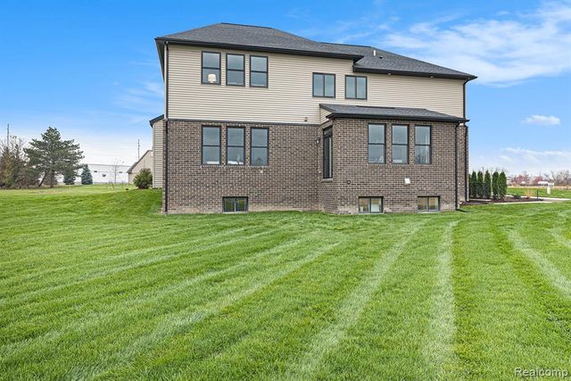 71608 Hidden River Drive, Armada, MI 48005