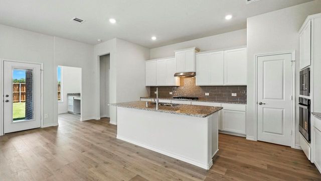 2137 Mantua Farm Lane, Anna, TX 75409