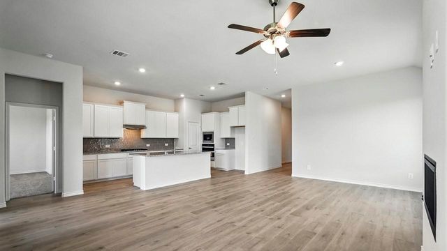 2137 Mantua Farm Lane, Anna, TX 75409