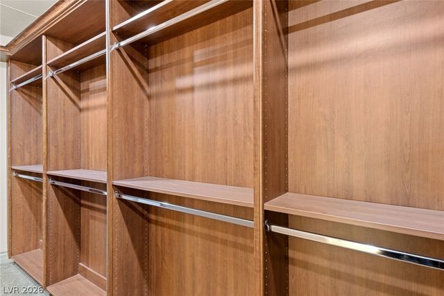 9101 Alta Drive 16, Las Vegas, NV 89145