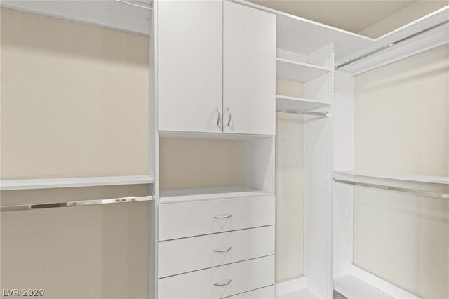 9101 Alta Drive 16, Las Vegas, NV 89145