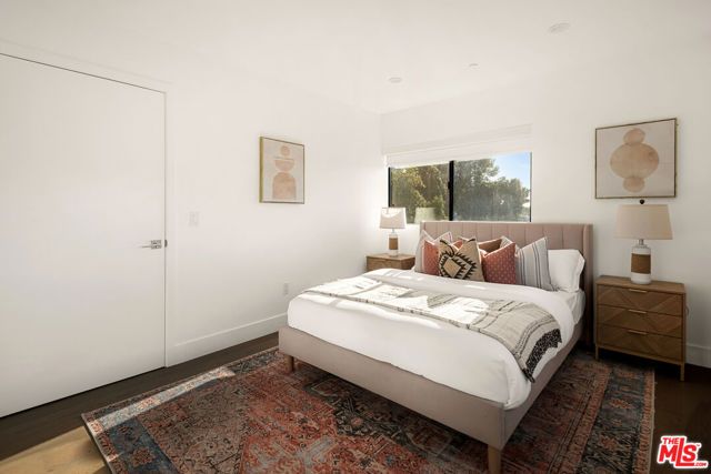 6075 Hargis Street, Los Angeles, CA 90034