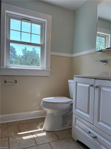 130 North AVE, Newport News, VA 23601