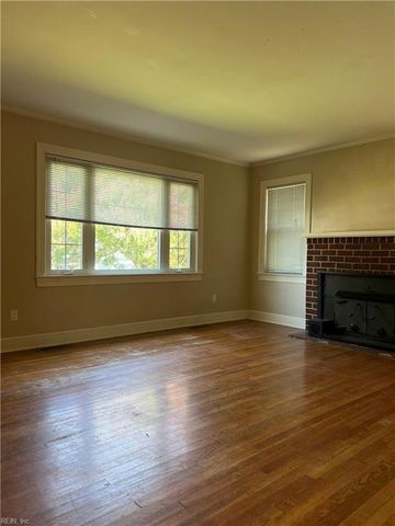 130 North AVE, Newport News, VA 23601