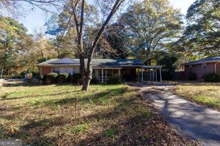 6848 Sandy Creek Drive, Riverdale, GA 30274
