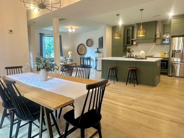 1301 Hewitt Avenue, Saint Paul, MN 55104