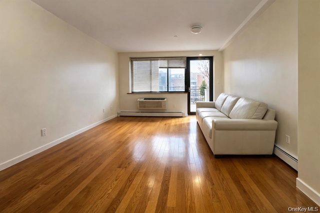 9106 Whitney Avenue 3A, Elmhurst, NY 11373