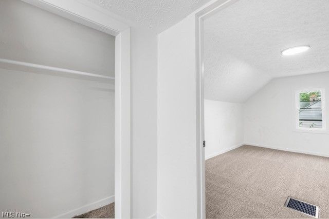 1146 Packard Drive, Akron, OH 44320