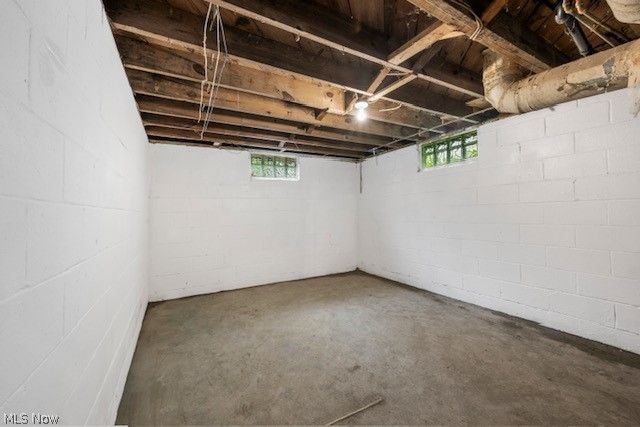 1146 Packard Drive, Akron, OH 44320