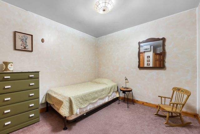 6 Narya, Carbondale, IL 62902