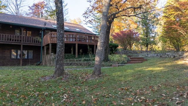6 Narya, Carbondale, IL 62902