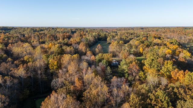 6 Narya, Carbondale, IL 62902