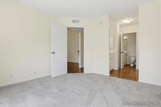 7385 Calle Cristobal 226, San Diego, CA 92126