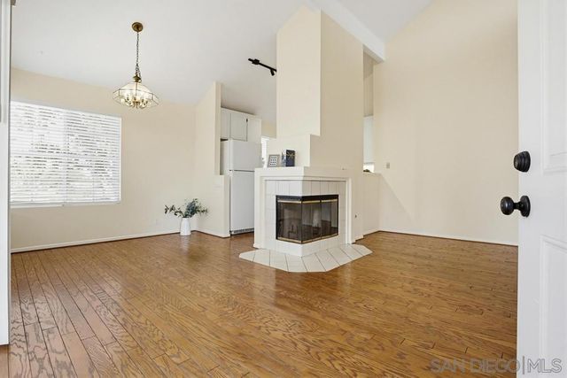 7385 Calle Cristobal 226, San Diego, CA 92126
