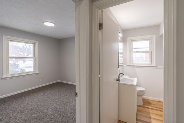 1060 Green Street, Muskegon, MI 49442