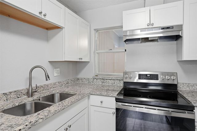 1915 CARRIGAN AVENUE, Winter Park, FL 32792