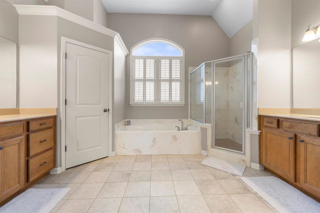 10509 RED STONE DR, Collierville, TN 38017