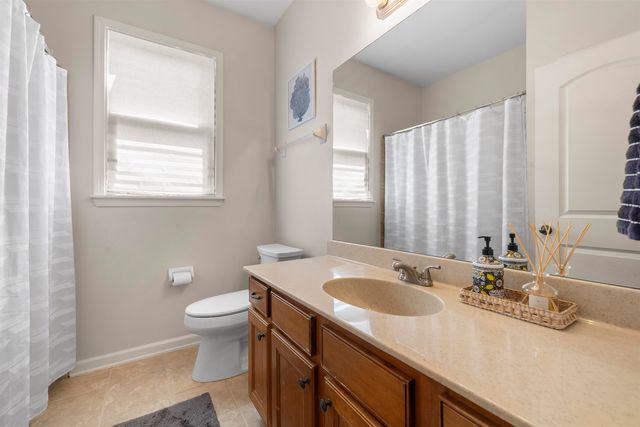 10509 RED STONE DR, Collierville, TN 38017
