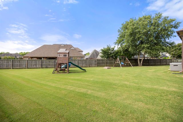 10509 RED STONE DR, Collierville, TN 38017