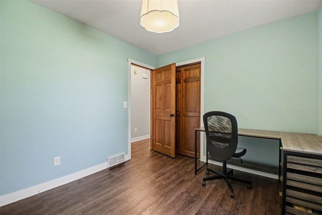 6593 Crownpointe Drive, Byron Center, MI 49315