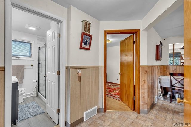 753 East And West Road, West Seneca, NY 14224