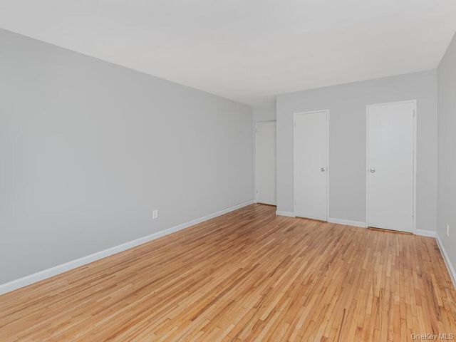 6535 Broadway 3F, Bronx, NY 10471
