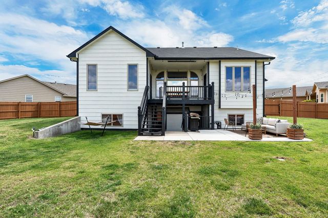 1459 S Shiloh Ct, Wichita, KS 67207