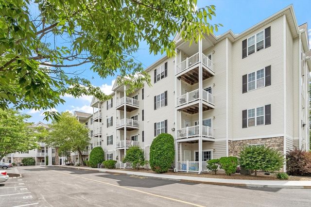 21 Hampshire Road 408, Methuen, MA 01844