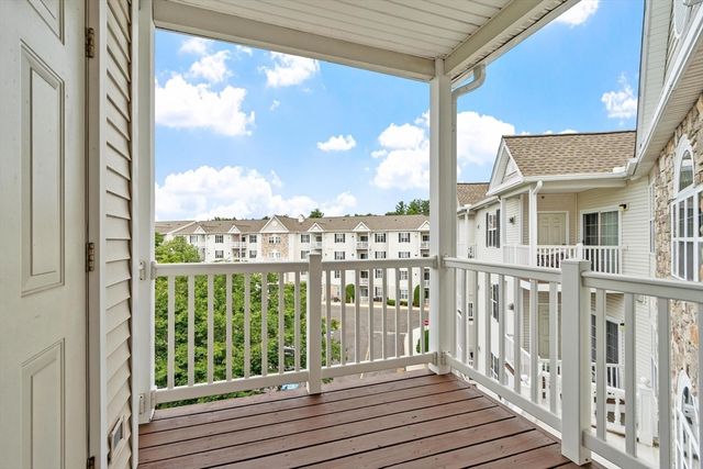 21 Hampshire Road 408, Methuen, MA 01844