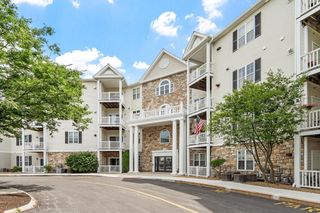 21 Hampshire Road 408, Methuen, MA 01844