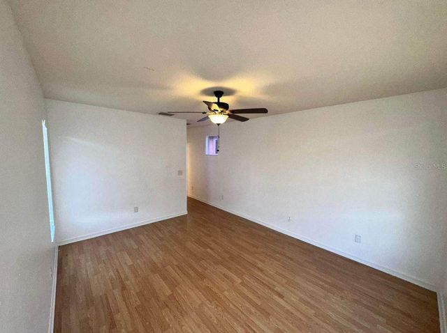 8961 IRON OAK AVENUE, Tampa, FL 33647