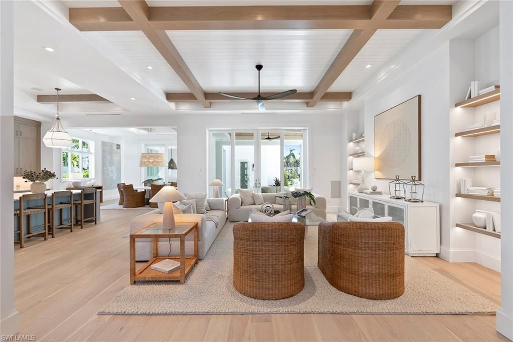 544 13th AVE S, NAPLES, FL 34102 — photo 2