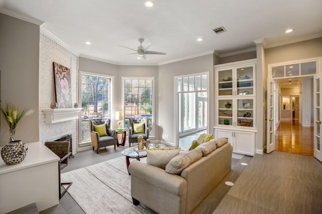 63 N Windsail Place, The Woodlands, TX 77381