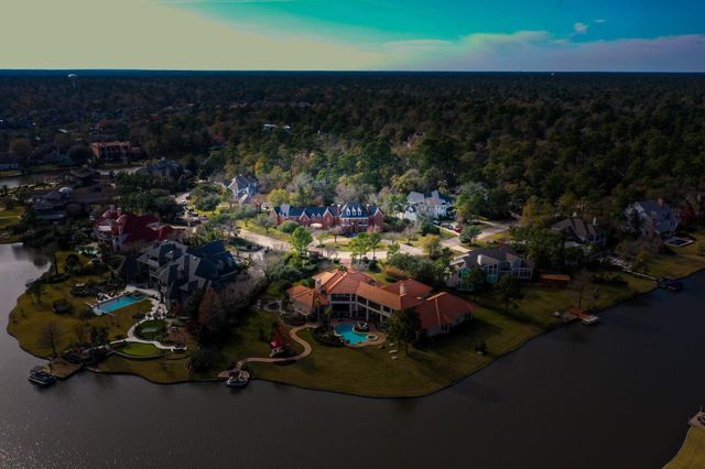 63 N Windsail Place, The Woodlands, TX 77381